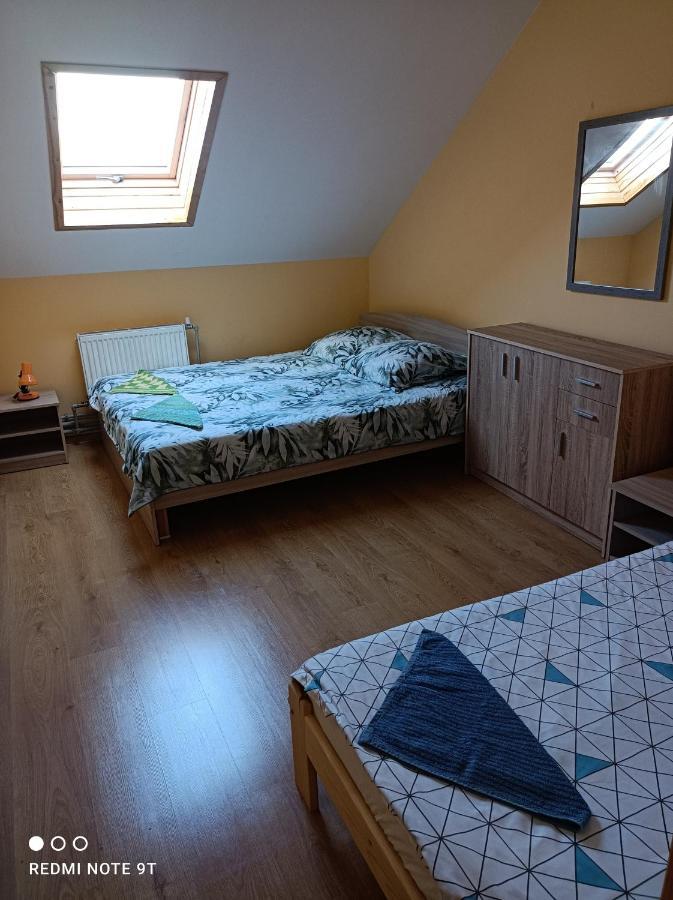 Auberge de jeunesse Lapegles 2 à Ludza Extérieur photo
